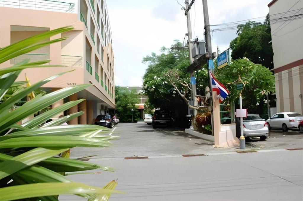 Central Place Hotel Rayong Zewnętrze zdjęcie