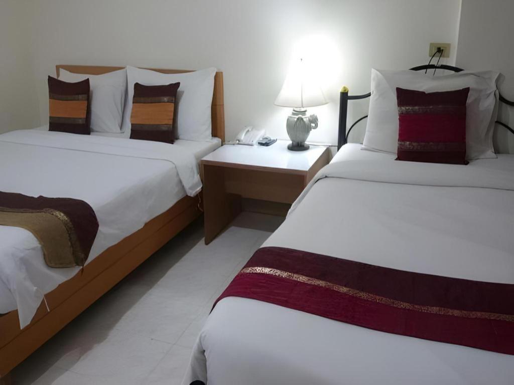 Central Place Hotel Rayong Zewnętrze zdjęcie