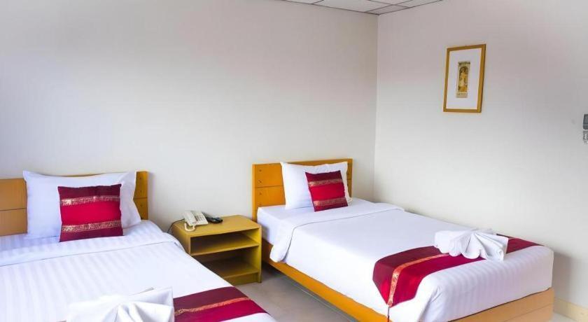 Central Place Hotel Rayong Zewnętrze zdjęcie