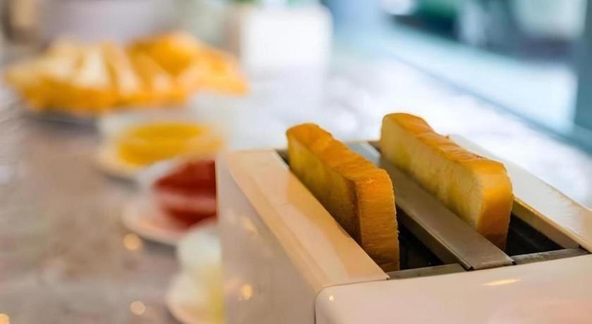 Central Place Hotel Rayong Zewnętrze zdjęcie