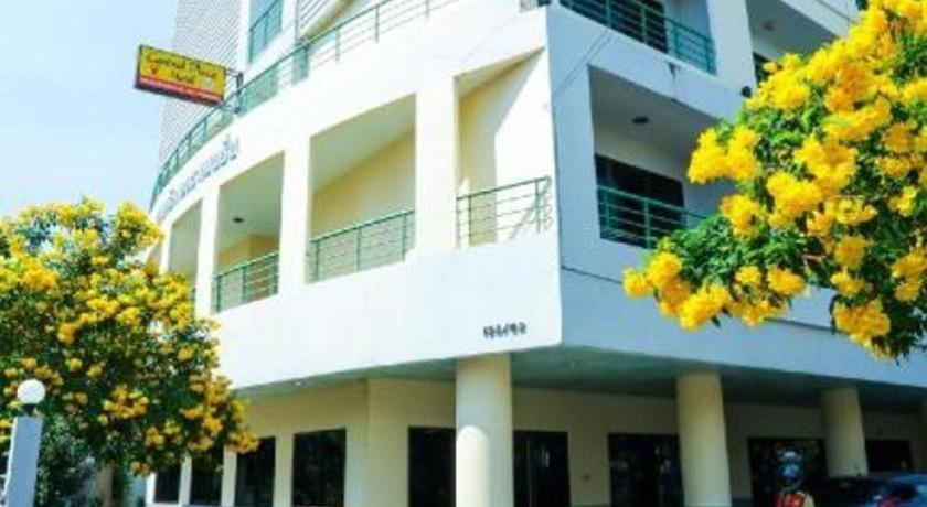 Central Place Hotel Rayong Zewnętrze zdjęcie
