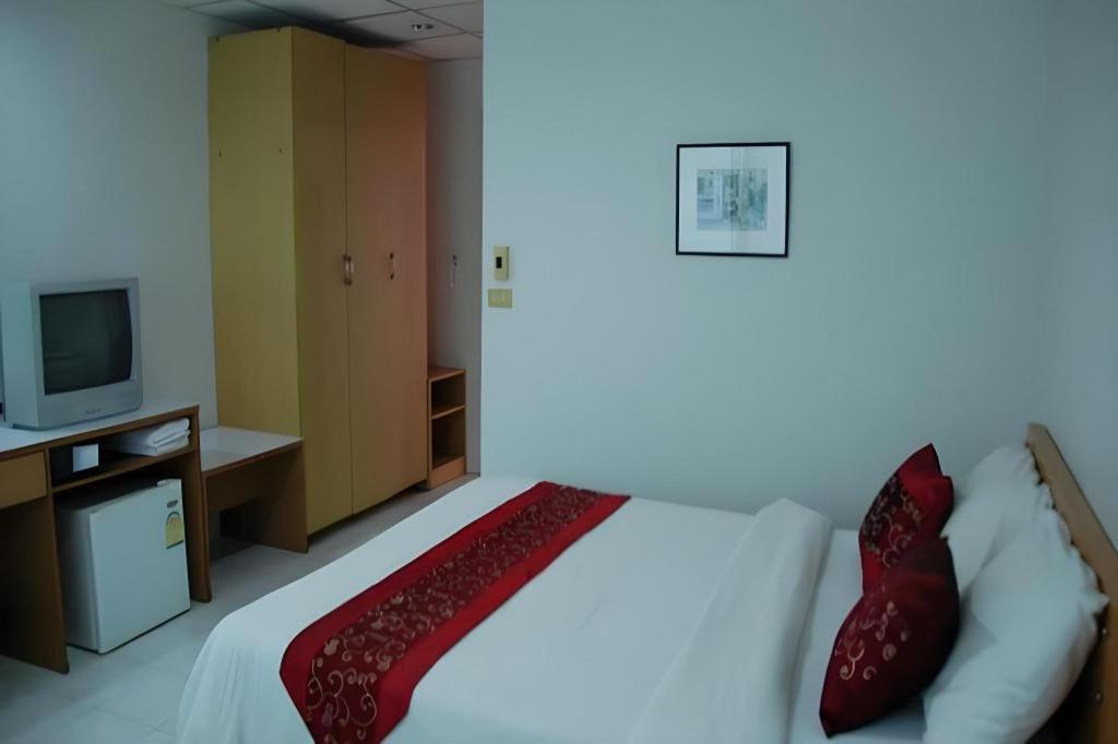 Central Place Hotel Rayong Zewnętrze zdjęcie