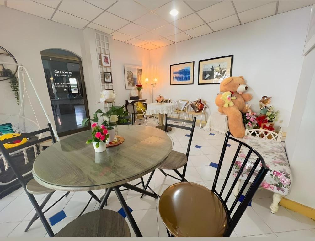 Central Place Hotel Rayong Zewnętrze zdjęcie