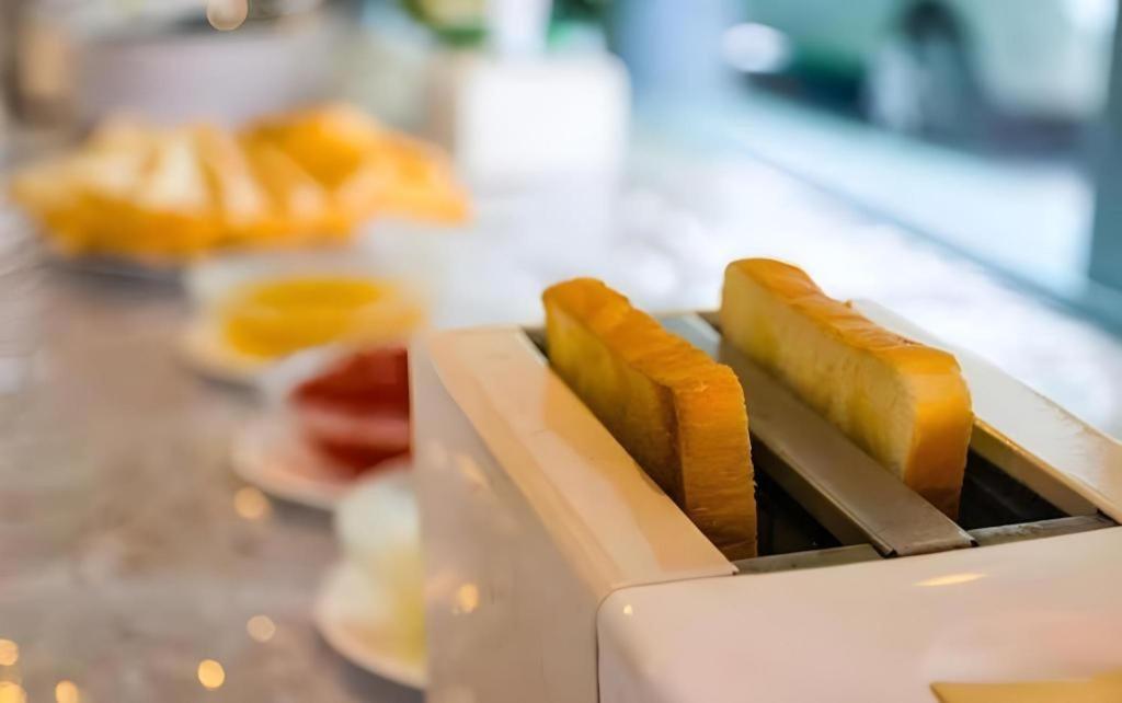 Central Place Hotel Rayong Zewnętrze zdjęcie
