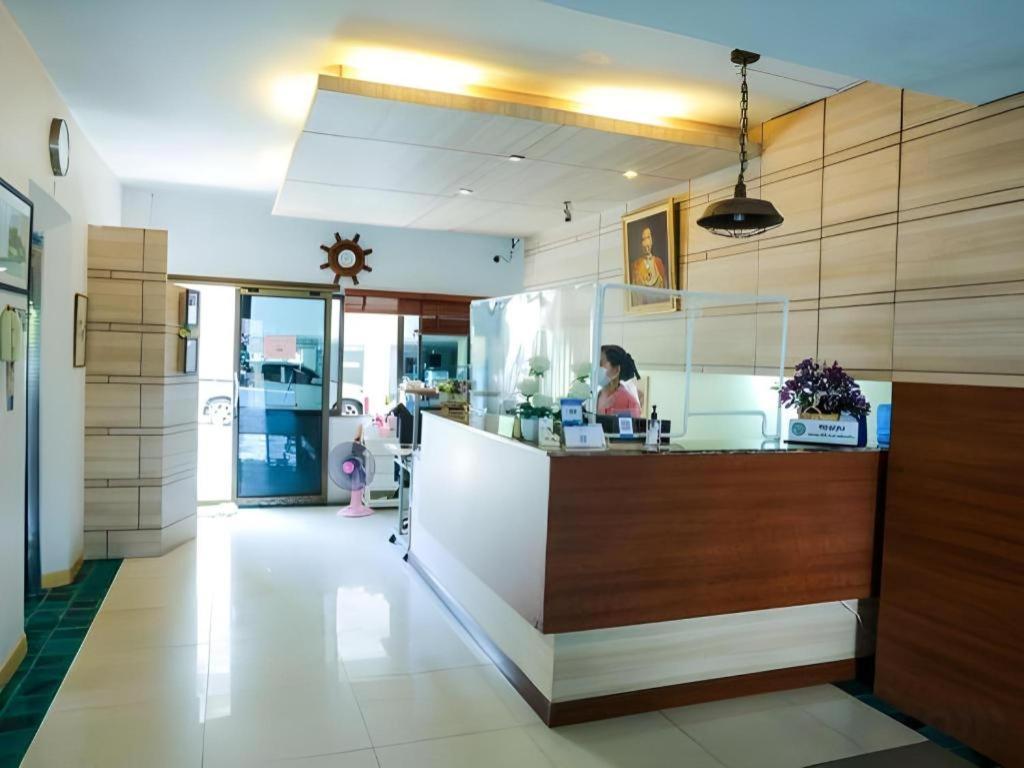 Central Place Hotel Rayong Zewnętrze zdjęcie